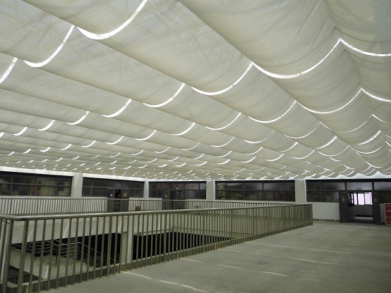 電動(dòng)遮陽(yáng)簾